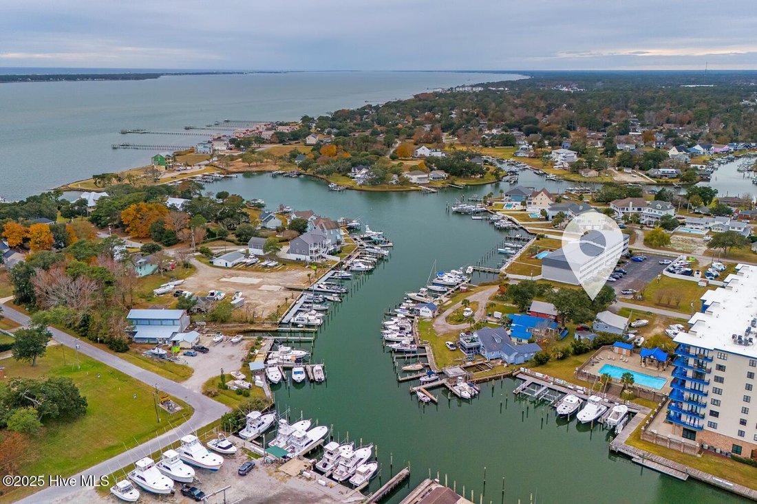 Land in Morehead City, North Carolina, United States 5 - 16767400