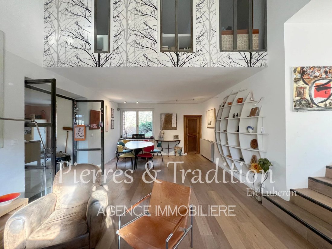 Estate in Reillanne, Provence-Alpes-Côte d'Azur, France 5 - 16715406