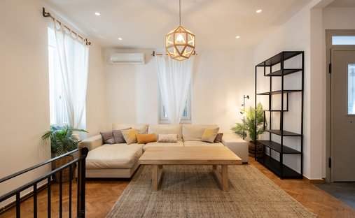 House in 1st District of Athens, Athens, Greece 1