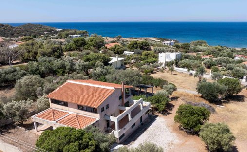House in Palea Fokea, Attica, Greece 1