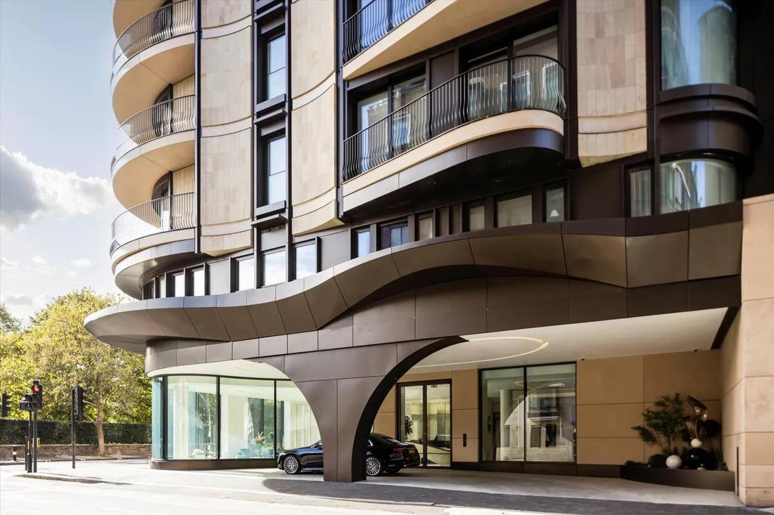 Apartment in Hyde Park, Westminster, England 1 - 16767813