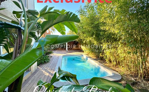 Castle for Sale in Villeneuve-lès-Maguelone, Occitanie, France