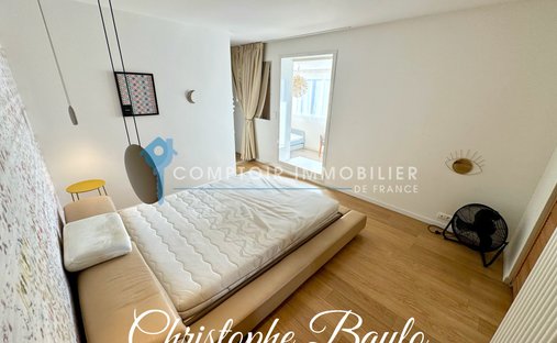 Castle for Sale in Villeneuve-lès-Maguelone, Occitanie, France