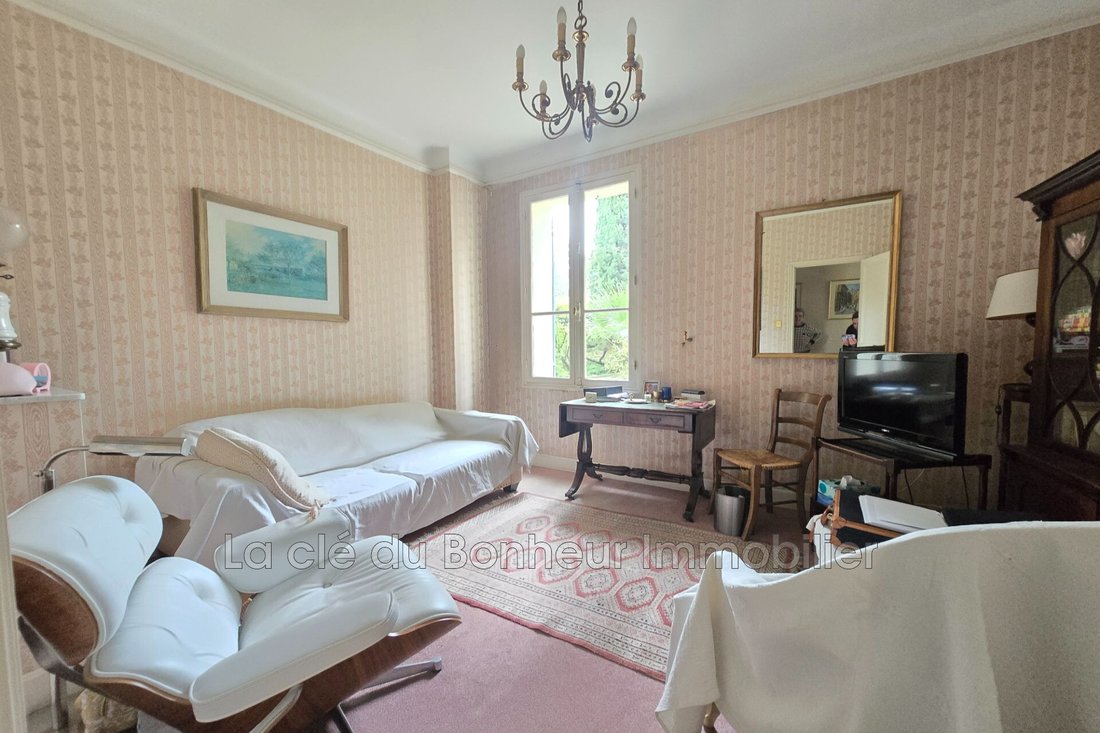 Villa in Greoux-les-Bains, Provence-Alpes-Côte d'Azur, France 4 - 16766913