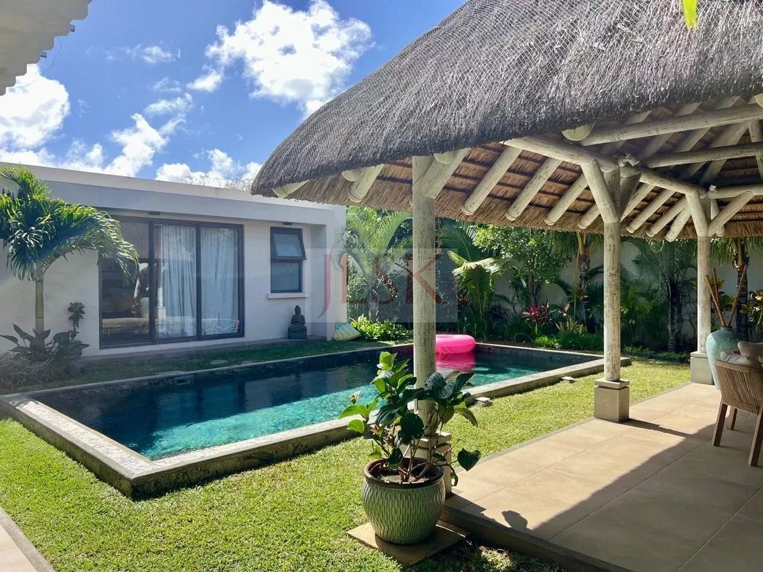 Villa in Grand Baie, Rivière du Rempart District, Mauritius 2 - 16766841