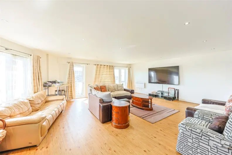 Apartment in Colindale, Barnet, England 4 - 16767961