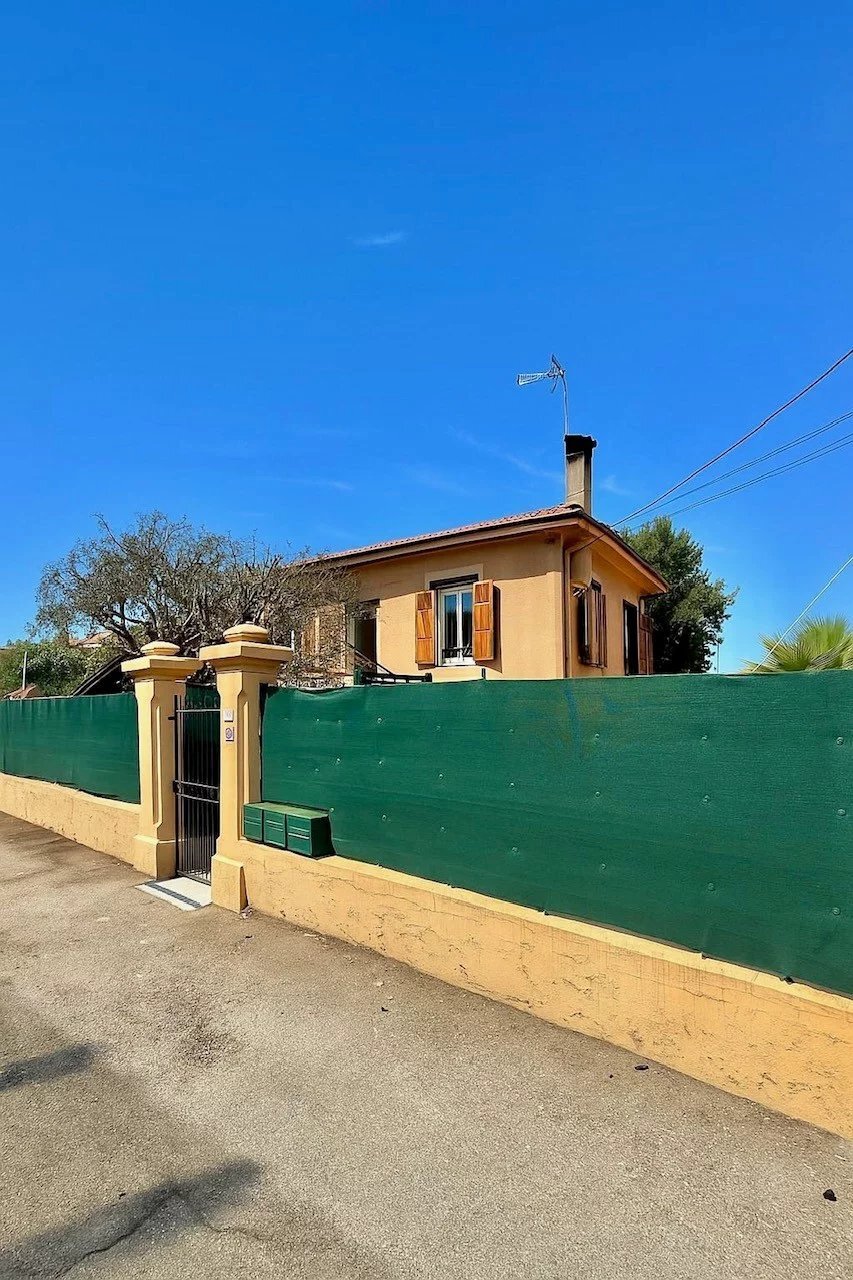House in St-Laurent-du-Var, Provence-Alpes-Côte d'Azur, France 3 - 16766419