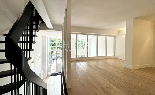 House in Forêt, Saint-Germain-en-Laye, France 1