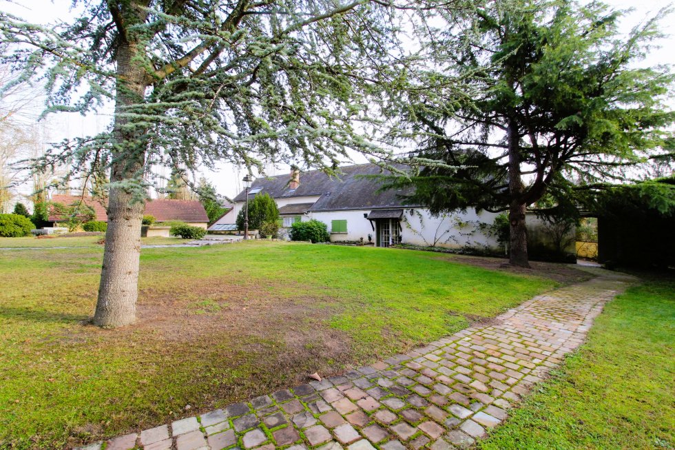 House in Houdan, Ile-de-France, France 1 - 16766529