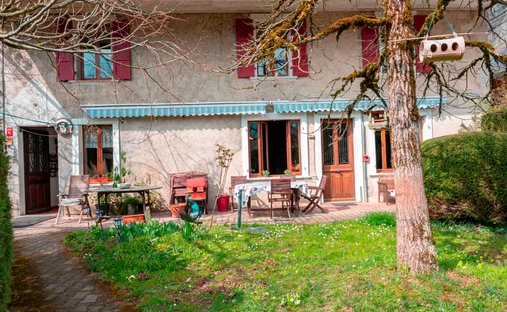 House in Doussard, Auvergne-Rhône-Alpes, France 1