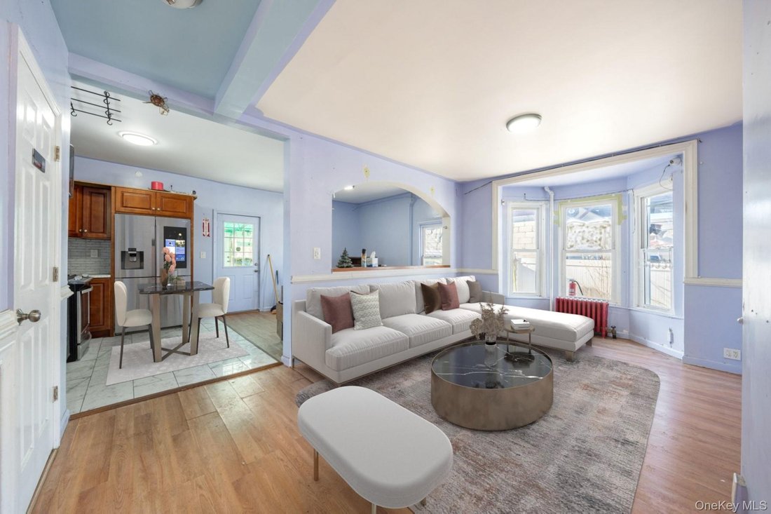 House in New York, New York, United States 2 - 16752136