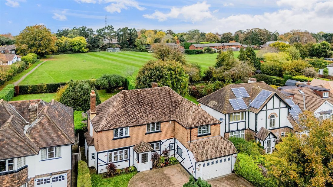 House in Banstead, Reigate and Banstead, England 1 - 16767972