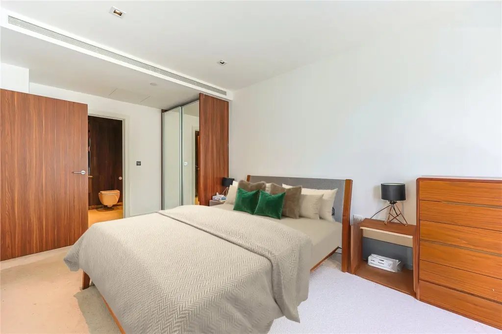 Apartment in Ealing (London Borough of Ealing), Ealing, England 5 - 16767933