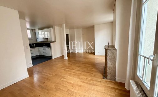 Appartement à Forêt, Saint-Germain-en-Laye, France 1