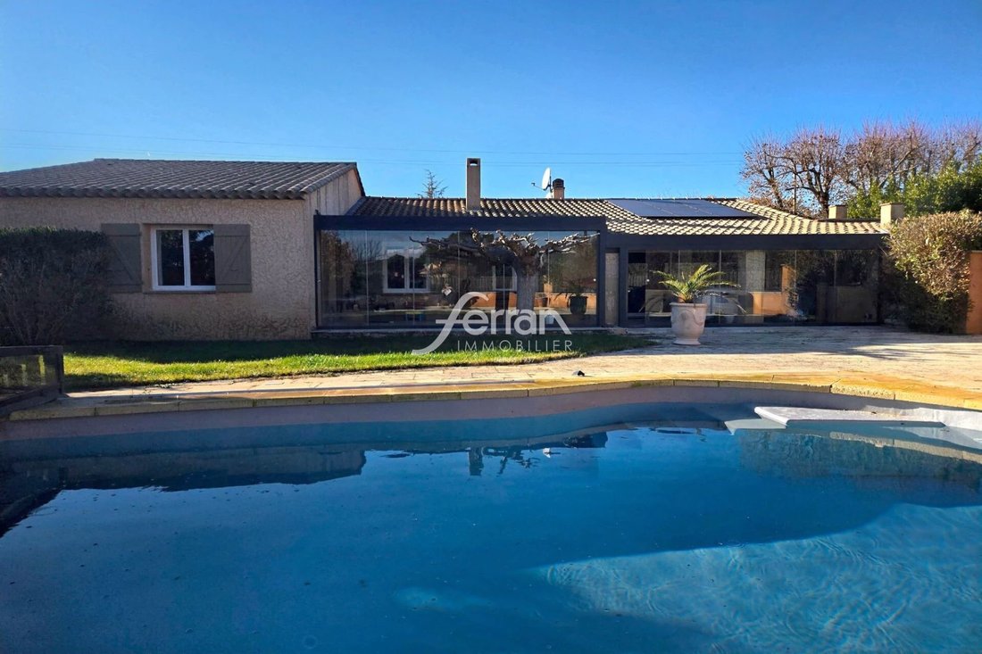 Villa in Salernes, Provence-Alpes-Côte d'Azur, France 1 - 16766915