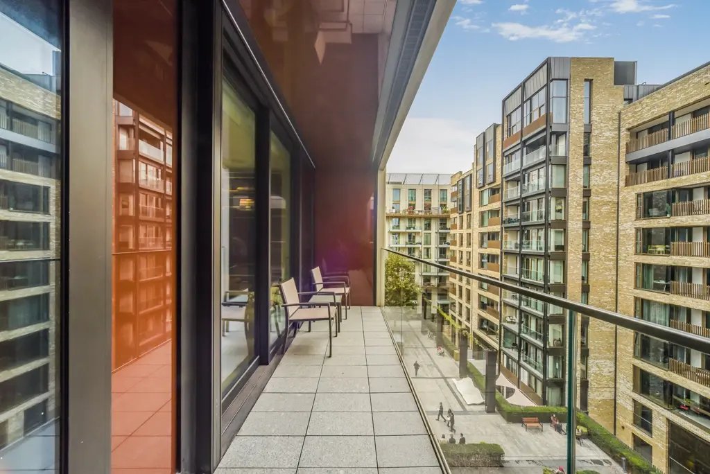 Apartment in Fitzrovia, Camden, England 2 - 16768131