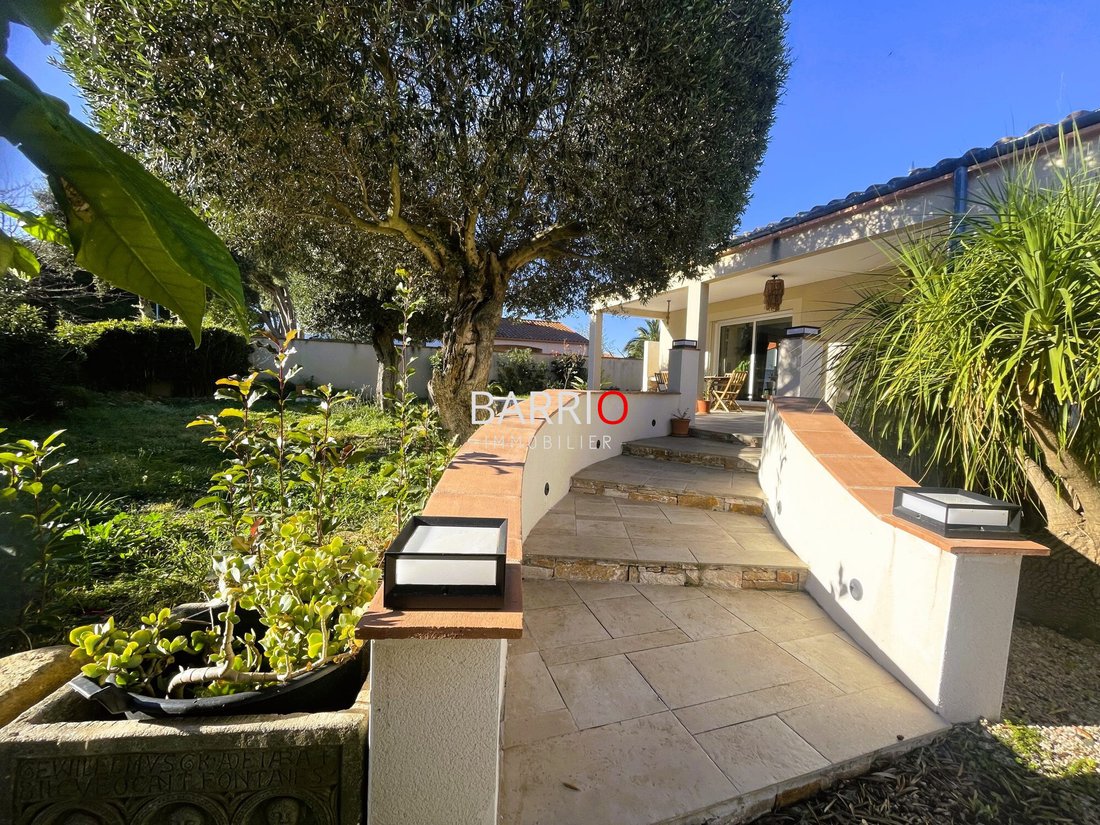 Villa in Argelès-sur-Mer, Occitania, France 3 - 16759580