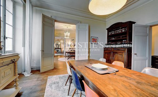 Castle for Sale in Saint-Émilion, Nouvelle-Aquitaine, France