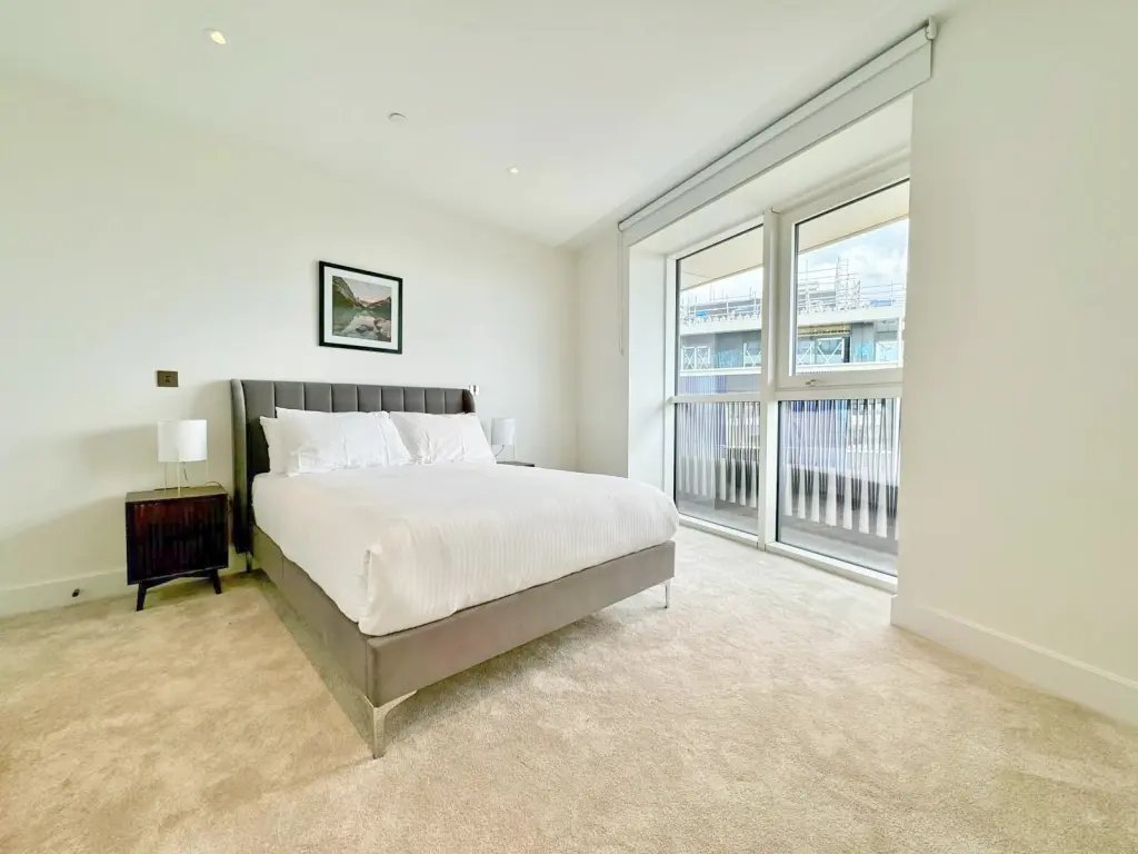 Apartment in White City, Hammersmith and Fulham, England 4 - 16767999