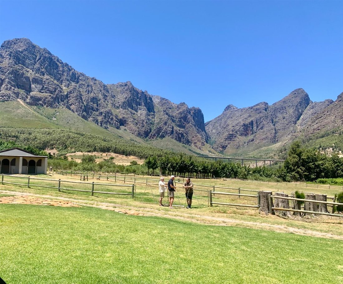 Farm Ranch in Drakenstein Local Municipality, Western Cape, South Africa 3 - 16768612