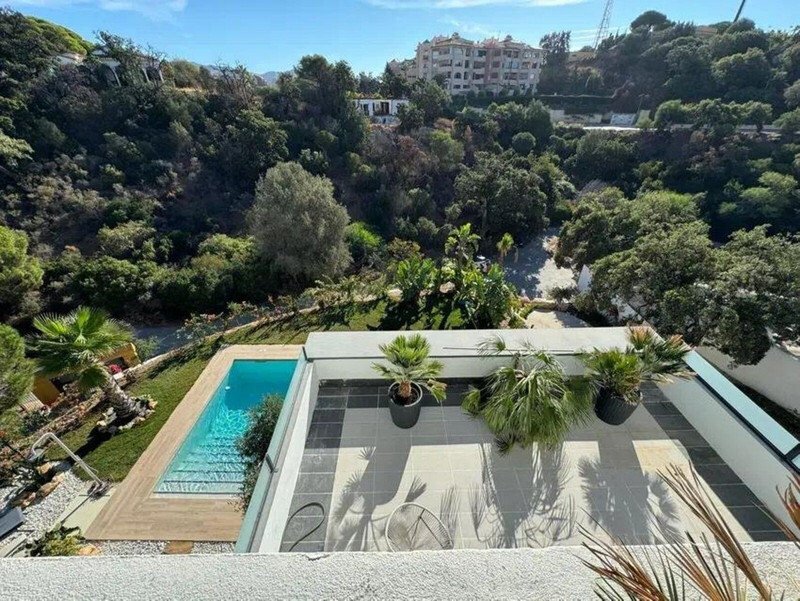 Villa in Elviria-Cabopino, Marbella, Spain 5 - 16767107