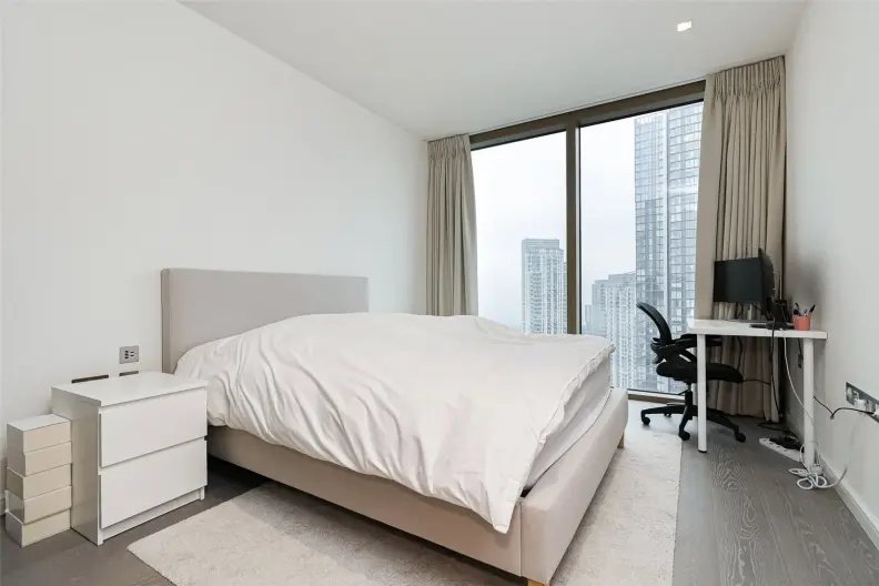 Apartment in Poplar, Tower Hamlets, England 5 - 16768048