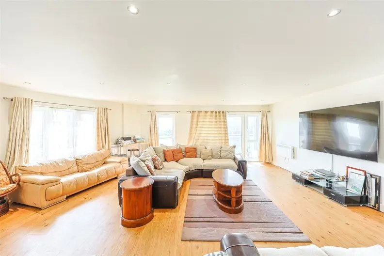 Apartment in Colindale, Barnet, England 3 - 16767961