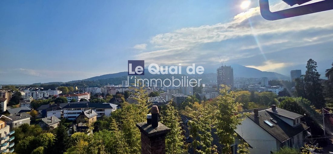 House in Chambery, Auvergne-Rhône-Alpes, France 1 - 16769297