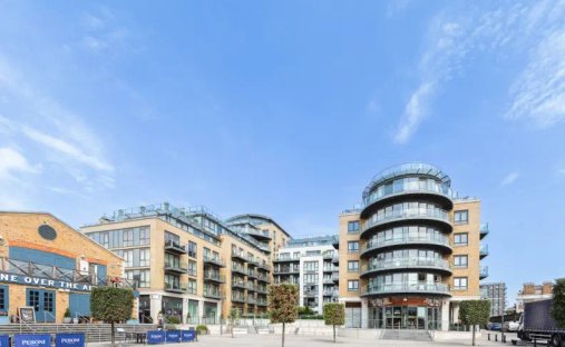 Apartment in Little Ealing, Hounslow, England 1
