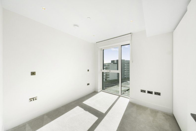 Apartment in White City, Hammersmith and Fulham, England 4 - 16768019