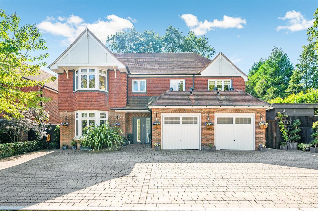 House in Epsom Downs, Reigate and Banstead, England 1 - 16767868