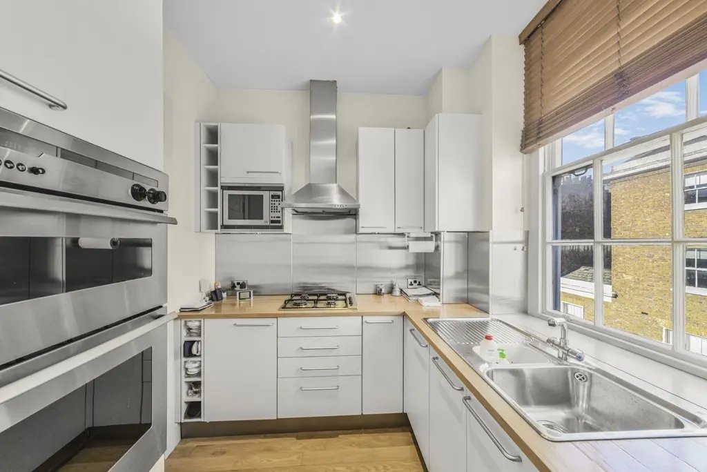 Apartment in Belgravia, Westminster, England 4 - 16767995
