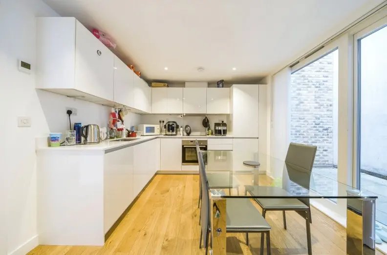 Townhouse in St Pancras, Camden, England 4 - 16767956