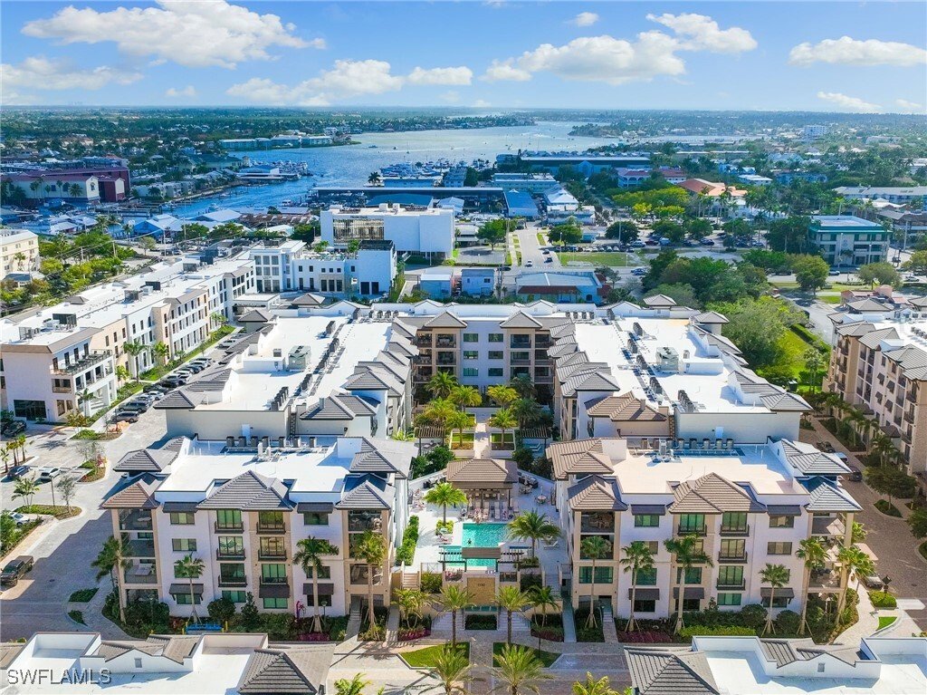 Condo in Naples, Florida, United States 2 - 16768334
