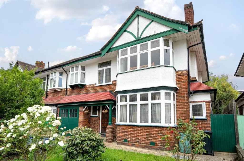 House in Ealing (London Borough of Ealing), Ealing, England 5 - 16768157
