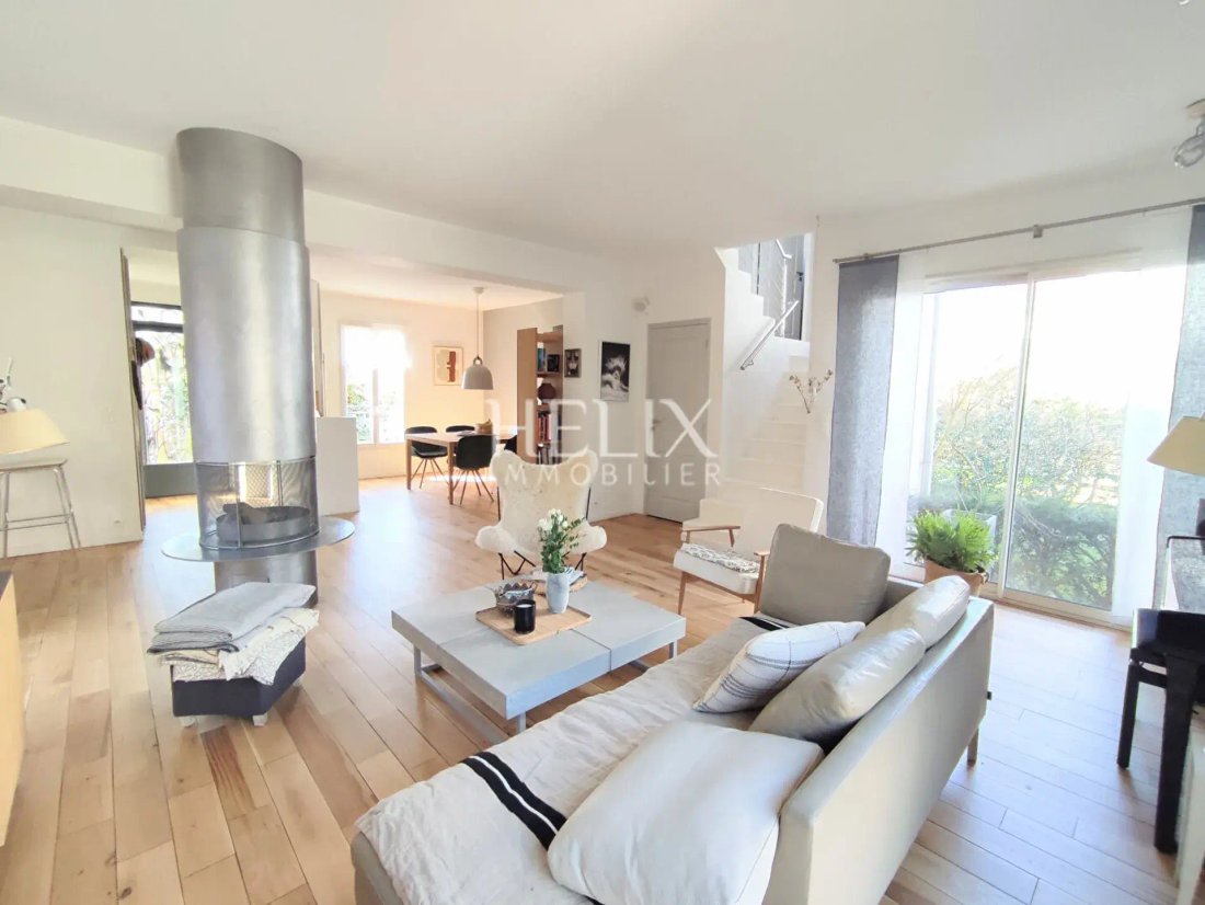 House in Saint Nicolas, Maisons-Laffitte, France 1 - 16766540