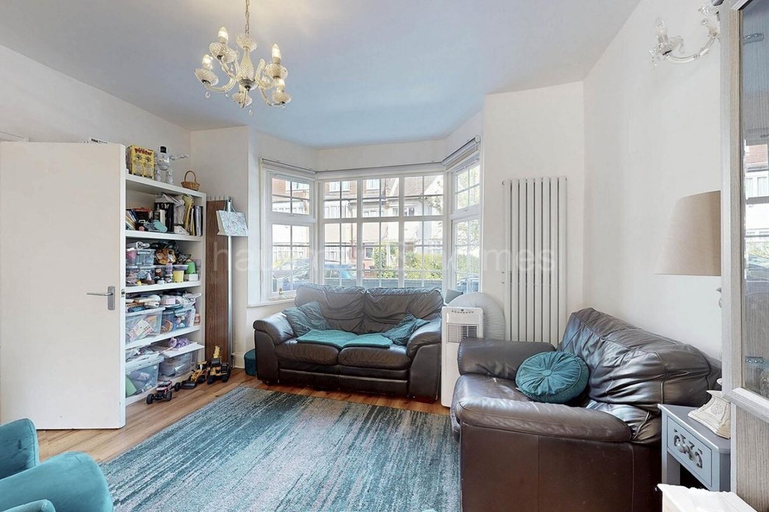 House in Golders Green, Barnet, England 1 - 16767796