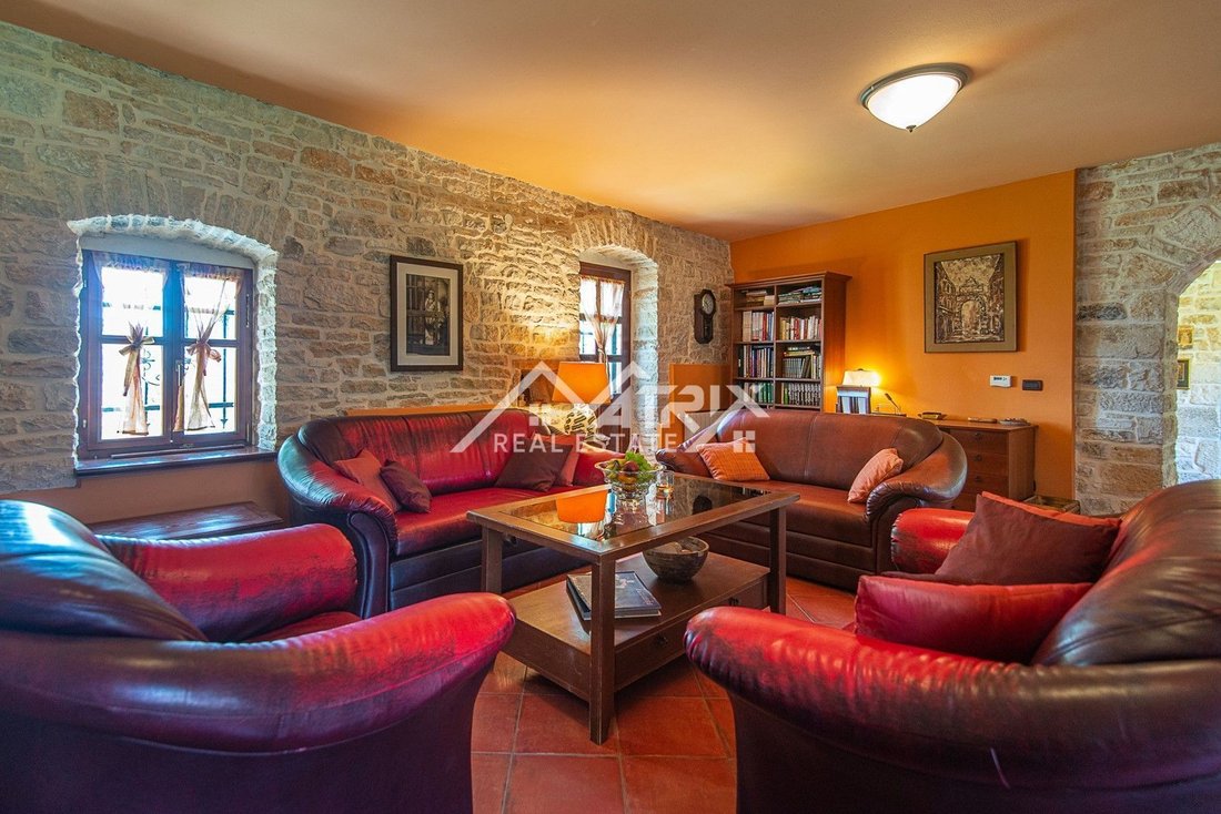 House in Svetvincenat, Istria County, Croatia 3 - 16768481