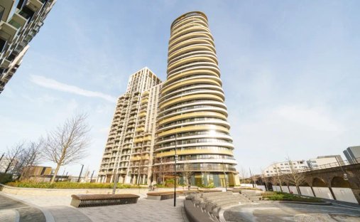 Apartment in White City, Hammersmith and Fulham, England 1
