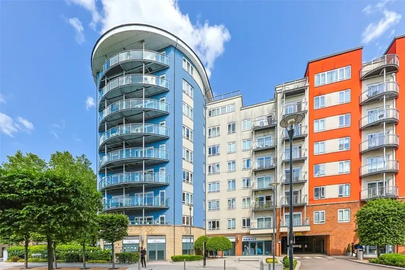 Apartment in Colindale, Barnet, England 1 - 16767961