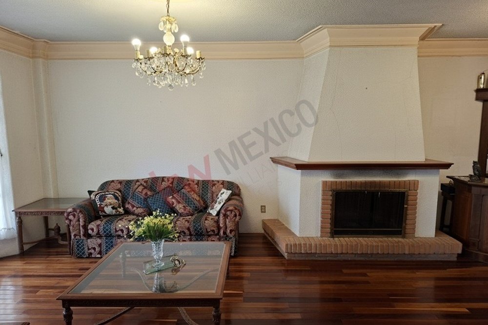 House in Mexico City, Mexico 2 - 16768864