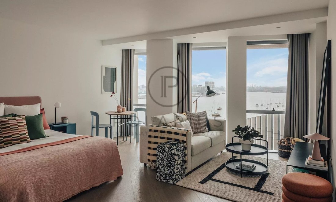 Apartment in Poplar, Tower Hamlets, England 1 - 16766583