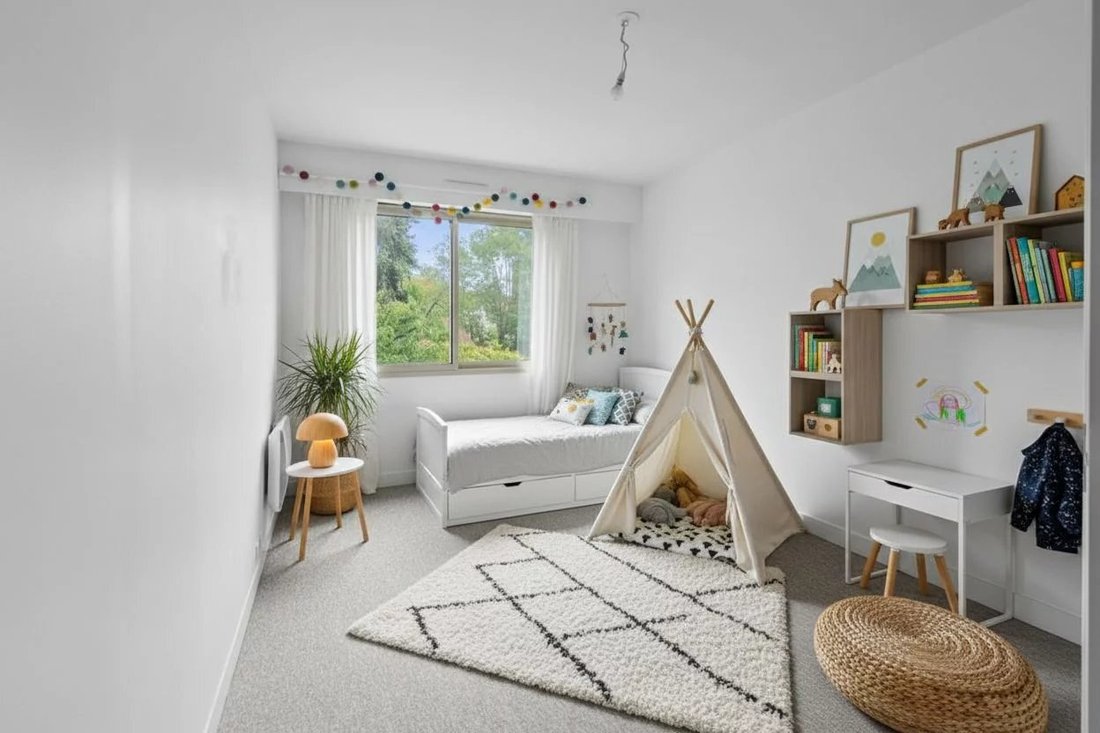 Apartment in Jardy-Centre Ville, Vaucresson, France 3 - 15736870