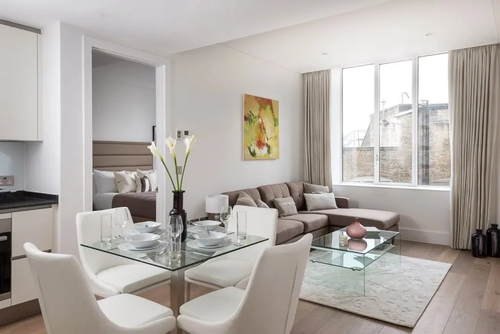Apartment in WC2, Westminster, England 3 - 16767882