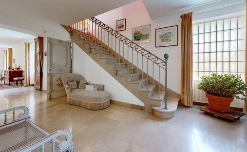 Sale Chateau Perigord Noir