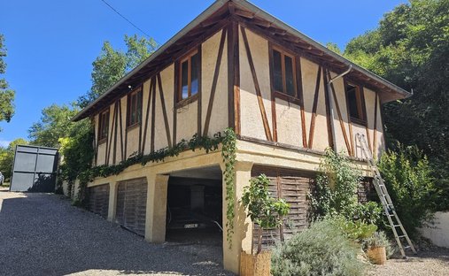 Castle for Sale in Lectoure, Occitanie, France
