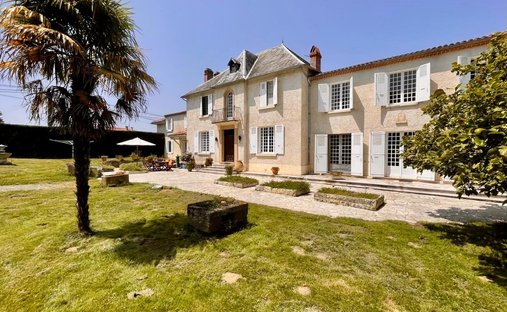 House in Mielan, Occitania, France 1