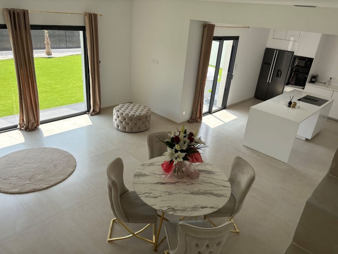 House in Zone Rurale Sud, Carpentras, France 4 - 16767232