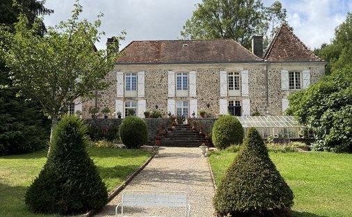 Dordogne: Château 425m2 - 3