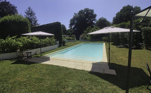 House in Etaules, Nouvelle-Aquitaine, France 1